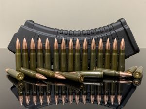 Магазин АК-47 + 30 патронов 7.62х39, зеленые, с капсюлем, PREMIUM 500M11717