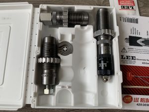 Набор из 3-х матриц с микрометром 429 Desert Eagle, Lee Micrometer Pacesetter Full Length Sizing 3-Die Set 90796 для снаряжения патронов 500M11803