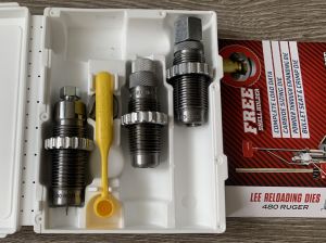 Набор из 3-х матриц 475 Linebaugh / 480 Ruger, Lee Full Length Sizing 3-Die Set 90499 для снаряжения патронов 500M11804