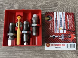 Набор из 3-х матриц 45 Colt, Lee 3-Die Set 90514 для снаряжения патронов 500M11840